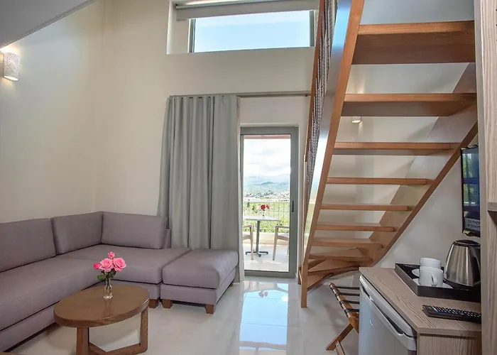 公寓式酒店 Nafplia Terra 4*