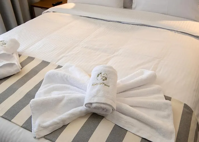 Nafplia Terra 公寓式酒店