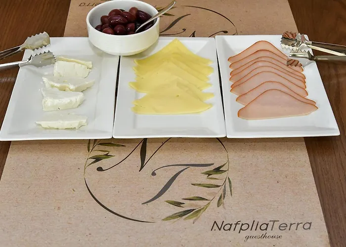 Ξενοδοχείο με διαμερίσματα Nafplia Terra