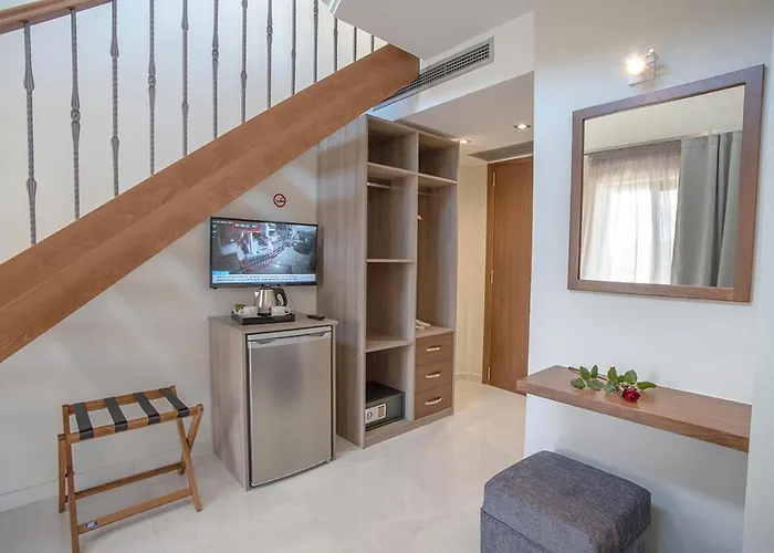 Nafplia Terra 4* نافبليو