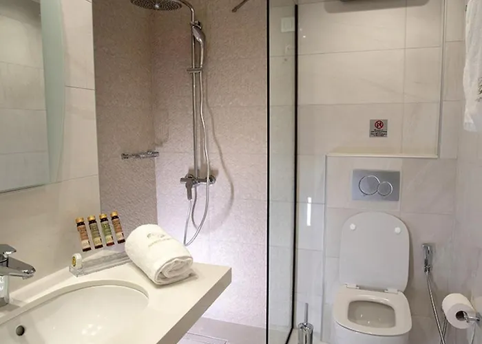 מלון דירות Nafplia Terra 4*